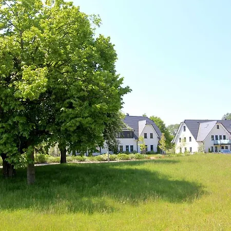 Apartment Strandnahe Rex Rugia: Terrasse Und Erlebnisbad